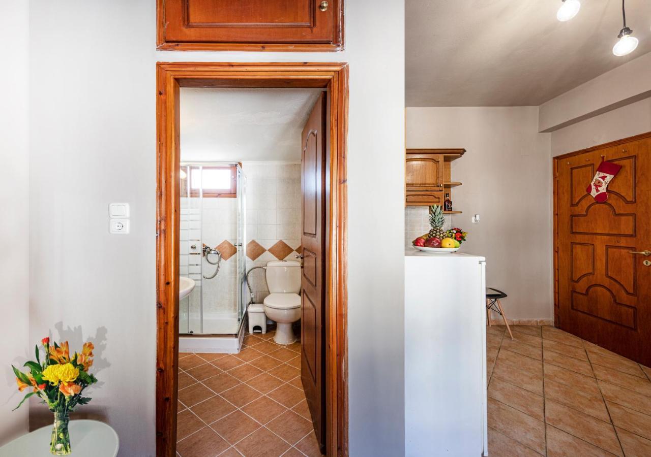 Deluxe Apartments By White Hills Arachova Exterior photo