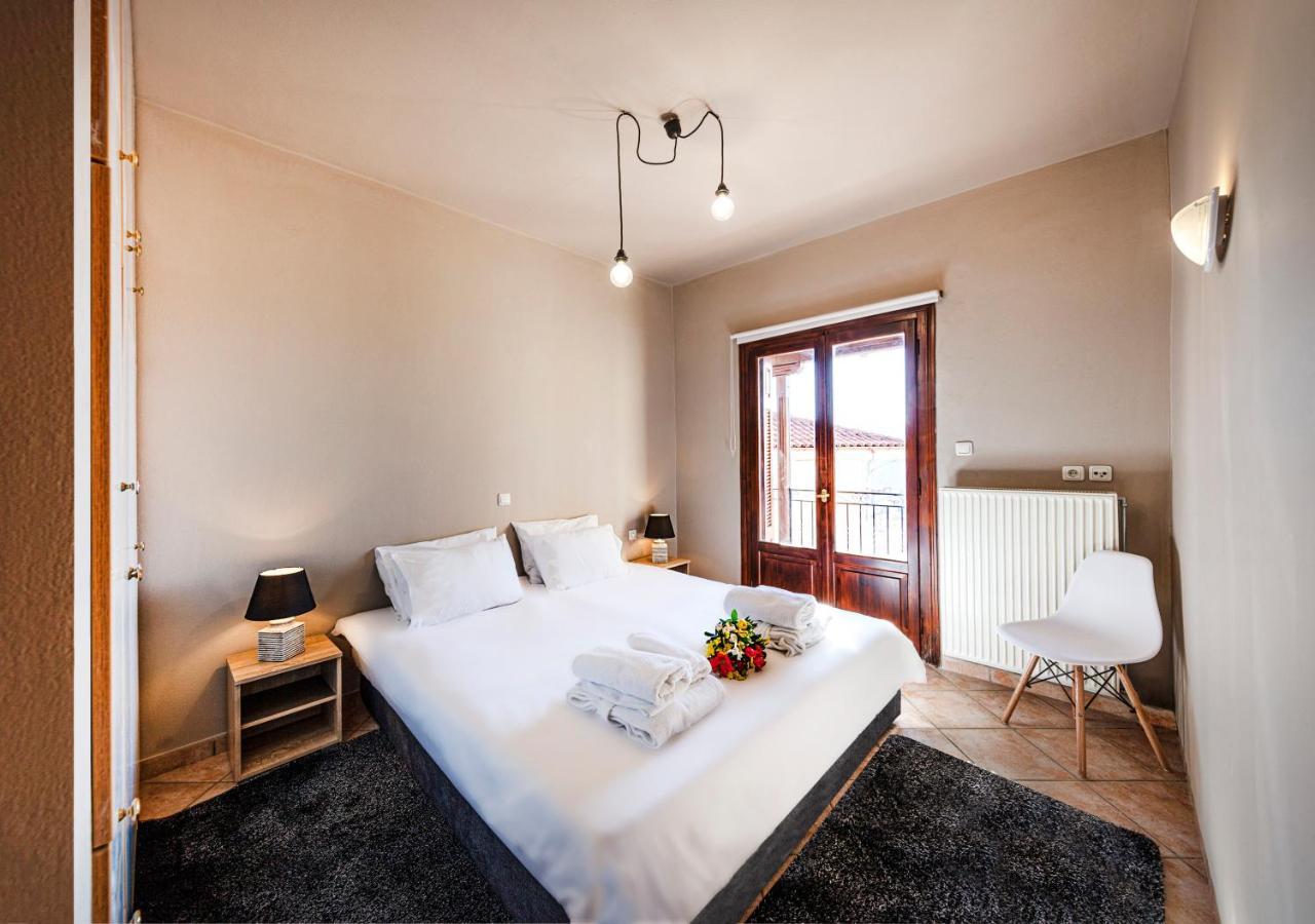 Deluxe Apartments By White Hills Arachova Exterior photo